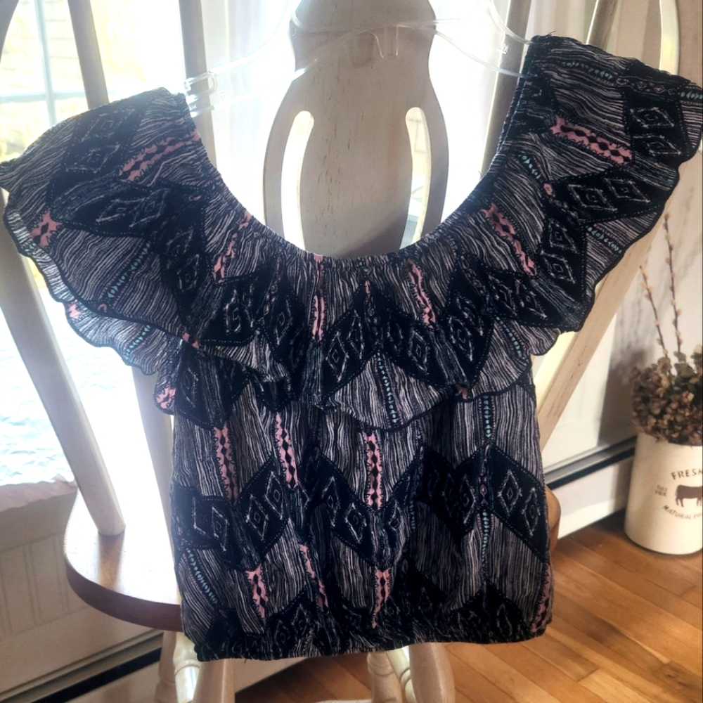 Crop Top, Flowy, Black, Pink, Blue